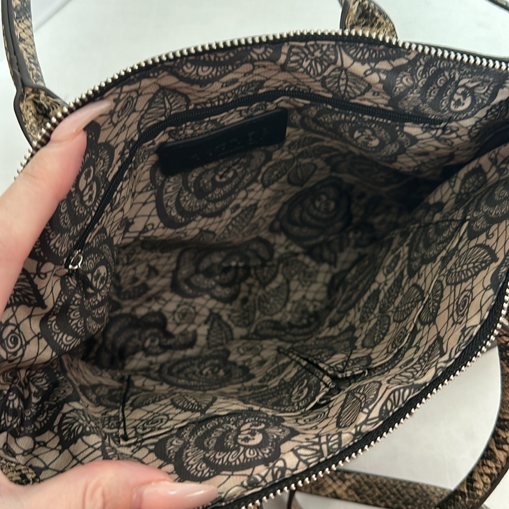 Carlos Santana 2 pc Purse and Wristlet snake print - Picture 13 of 16